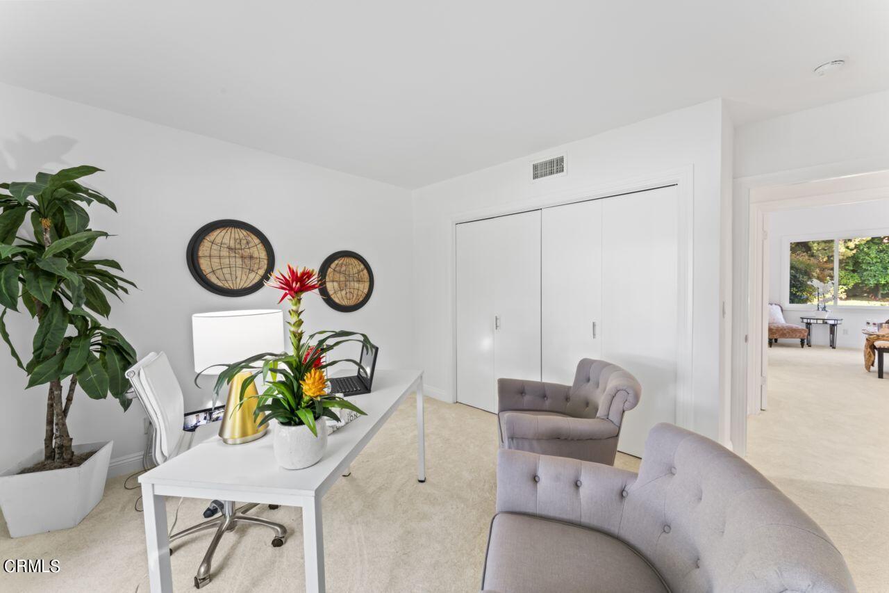9746 Bothwell Road Northridge, CA 91324 - Photo 20 of 30 18. Bedroom Office
