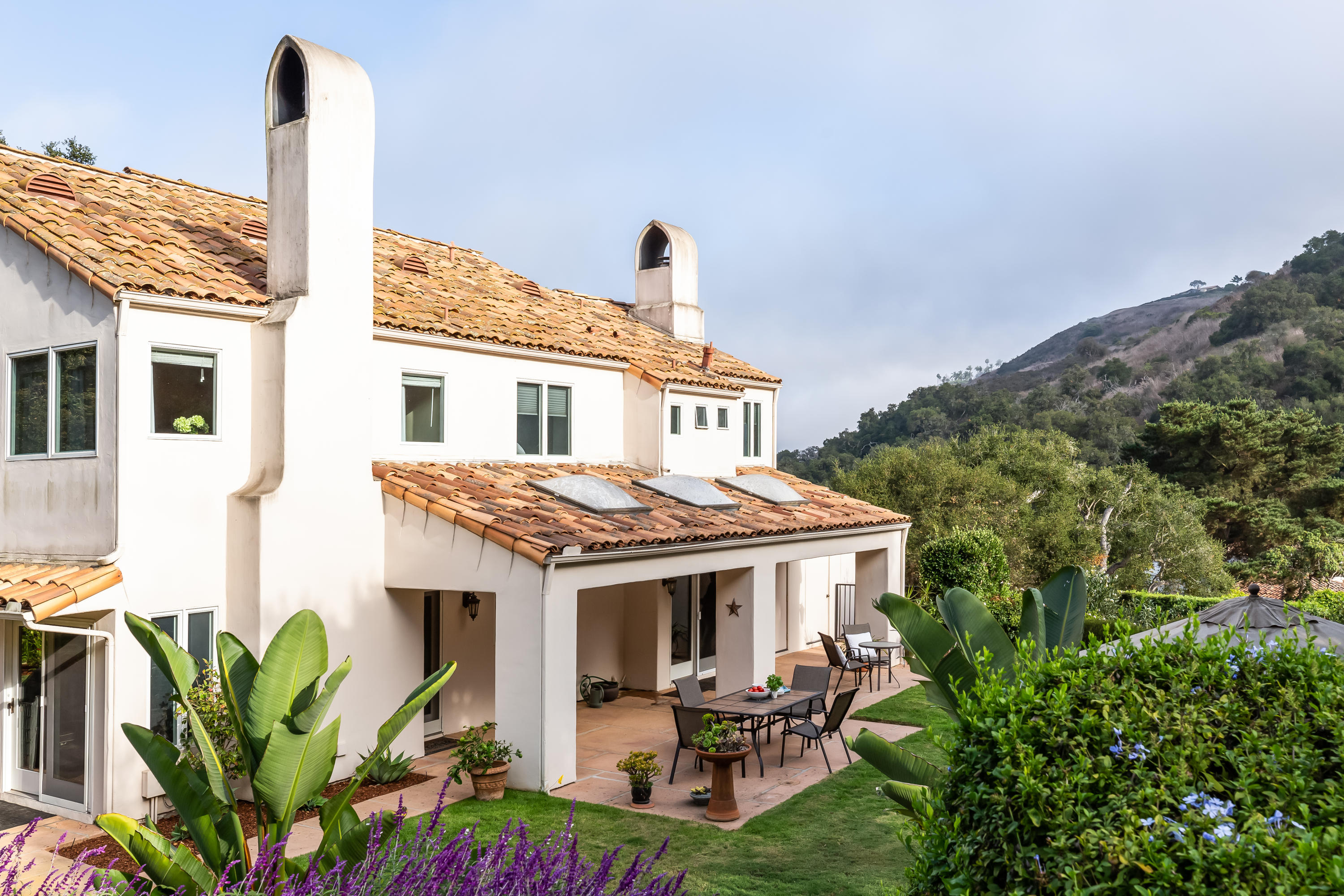 4137 Hidden Oaks Road Santa Barbara, CA 93105 - Photo 16 of 17 Exterior