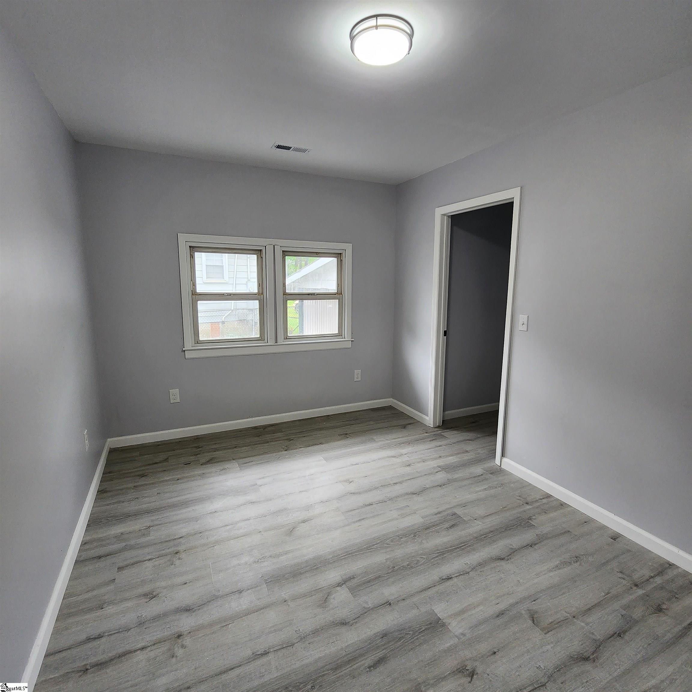 107 Bennett Street Greer, SC 29651 - Photo 11 of 17 Gallery Image 11