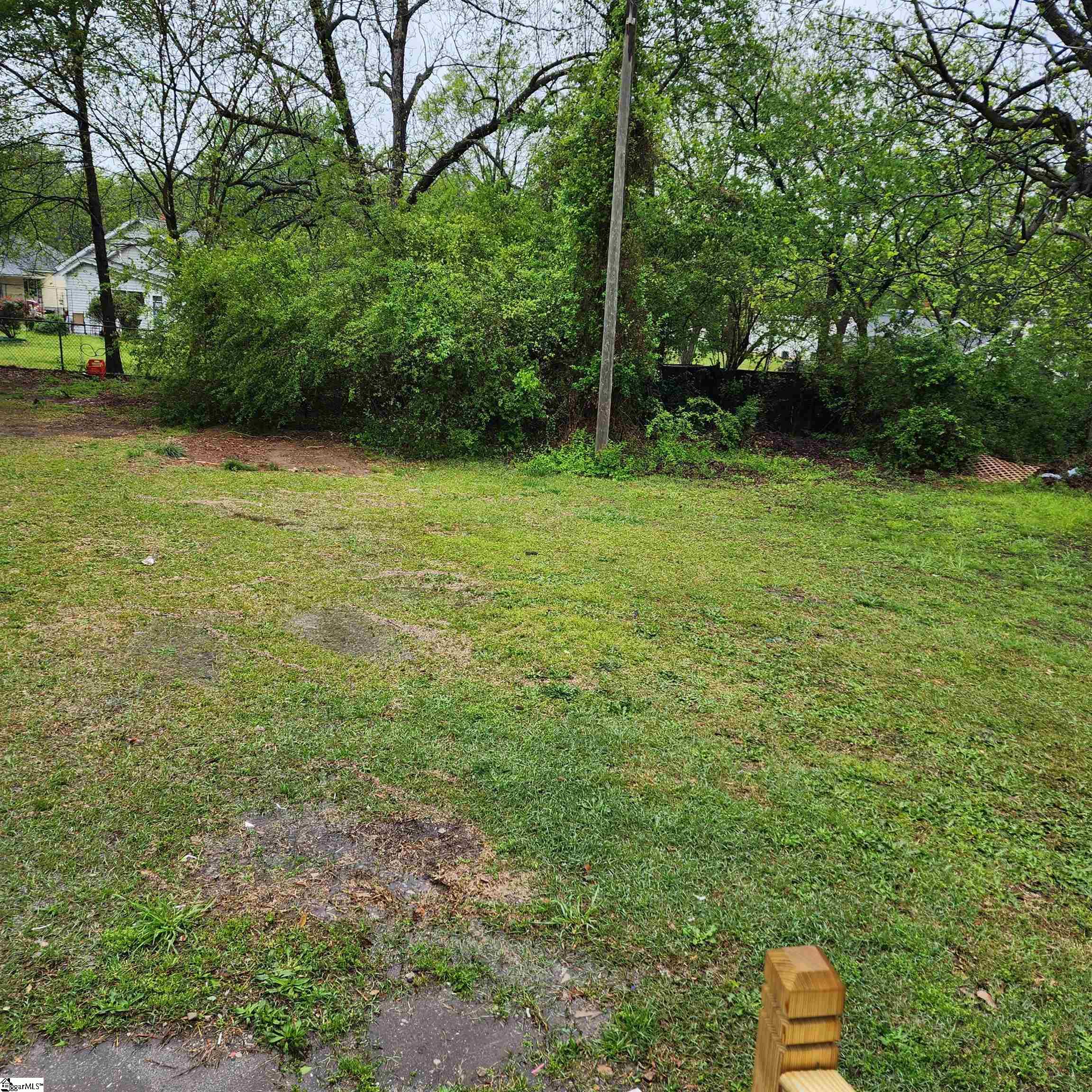 107 Bennett Street Greer, SC 29651 - Photo 16 of 17 Gallery Image 16