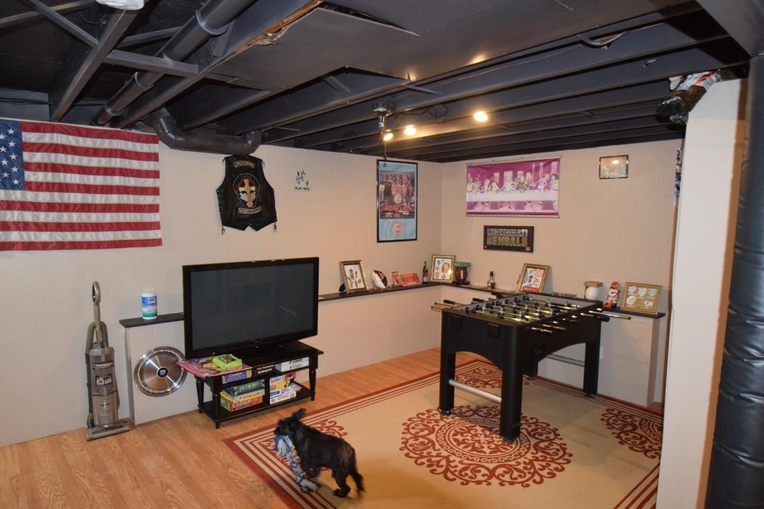 8215 Sheed Road Cincinnati, OH 45247 - Photo 18 of 20