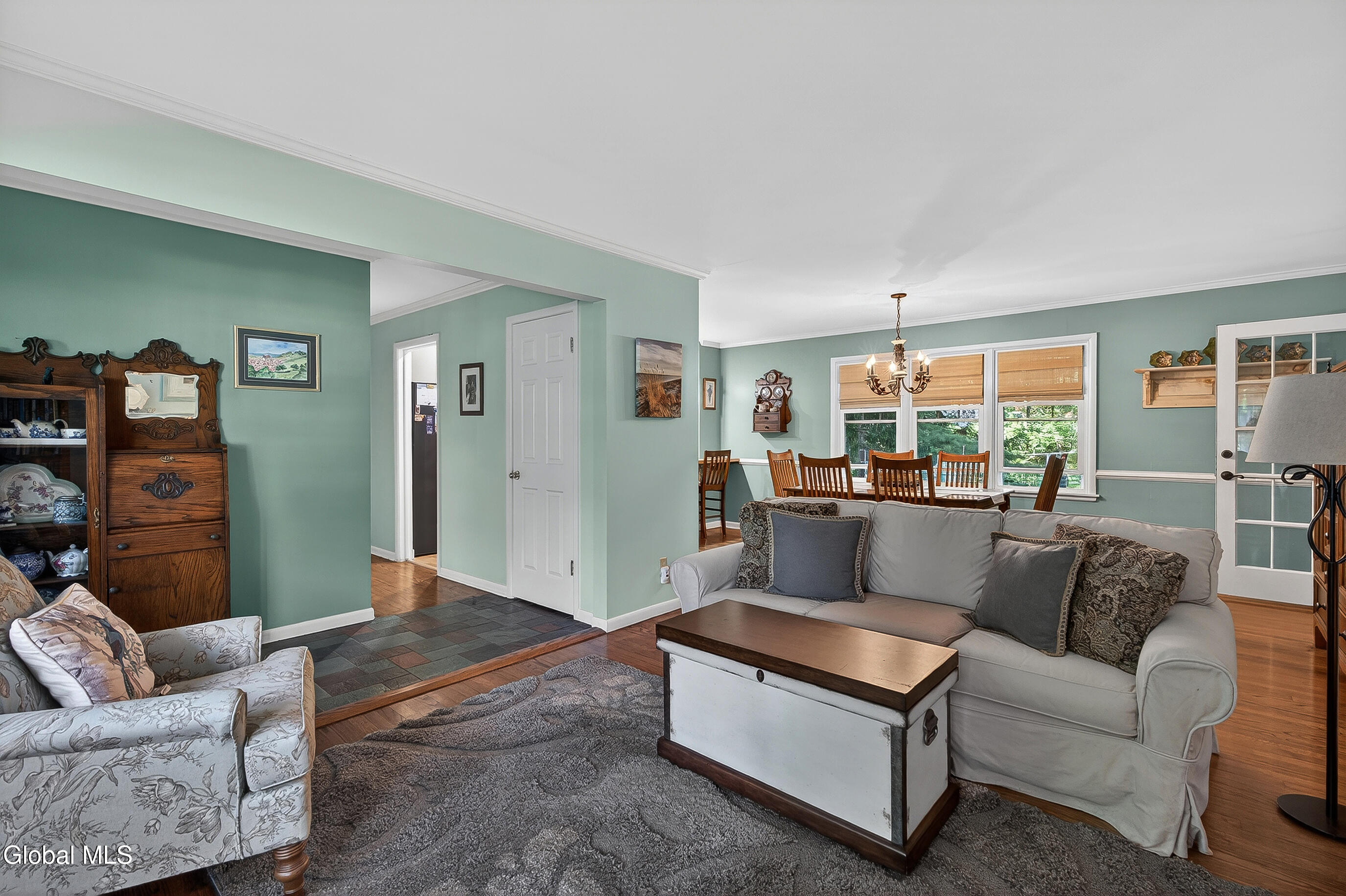 2 Avon Road Bethlehem, NY 12054 - Photo 9 of 40 024-2-Avon-Road-Delmar-NY-12054