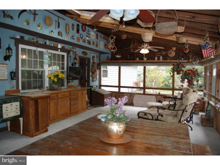 121 Morgan Road Aston, PA 19014 - Photo 18 of 25 Porch