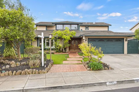 $2,388,000 | 230 Duck Court, Foster City, CA 94404