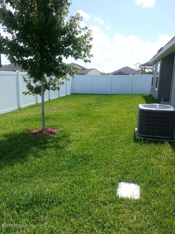4061 Trail Ridge Road Middleburg, FL 32068 - Photo 21 of 22 Backyard 2