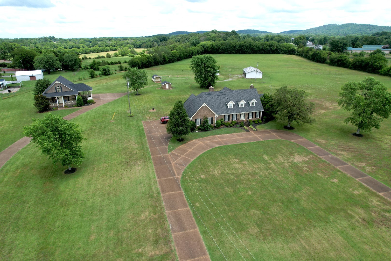 9081 Concord Road Rockvale, TN 37153 - Photo 1 of 68 a view of a garden with an outdoor space