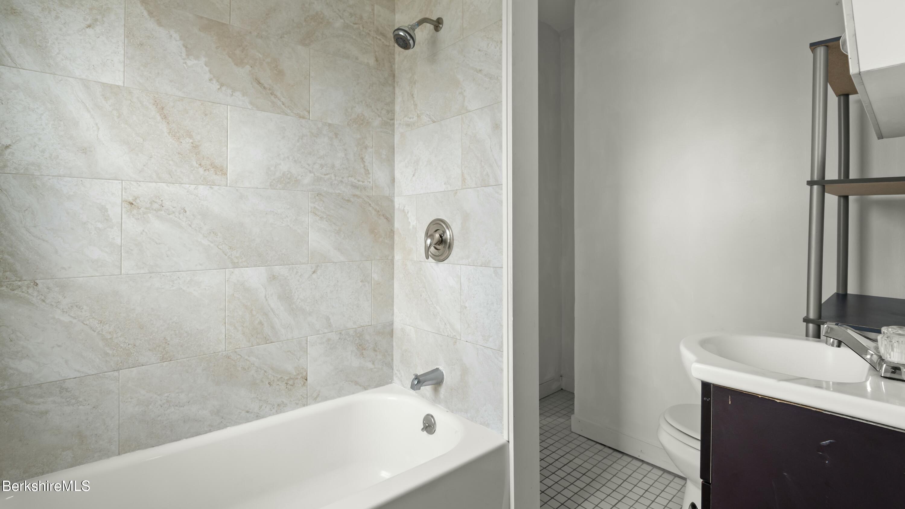217-219 Bradford Street Pittsfield, MA 01201 - Photo 3 of 13 Bath