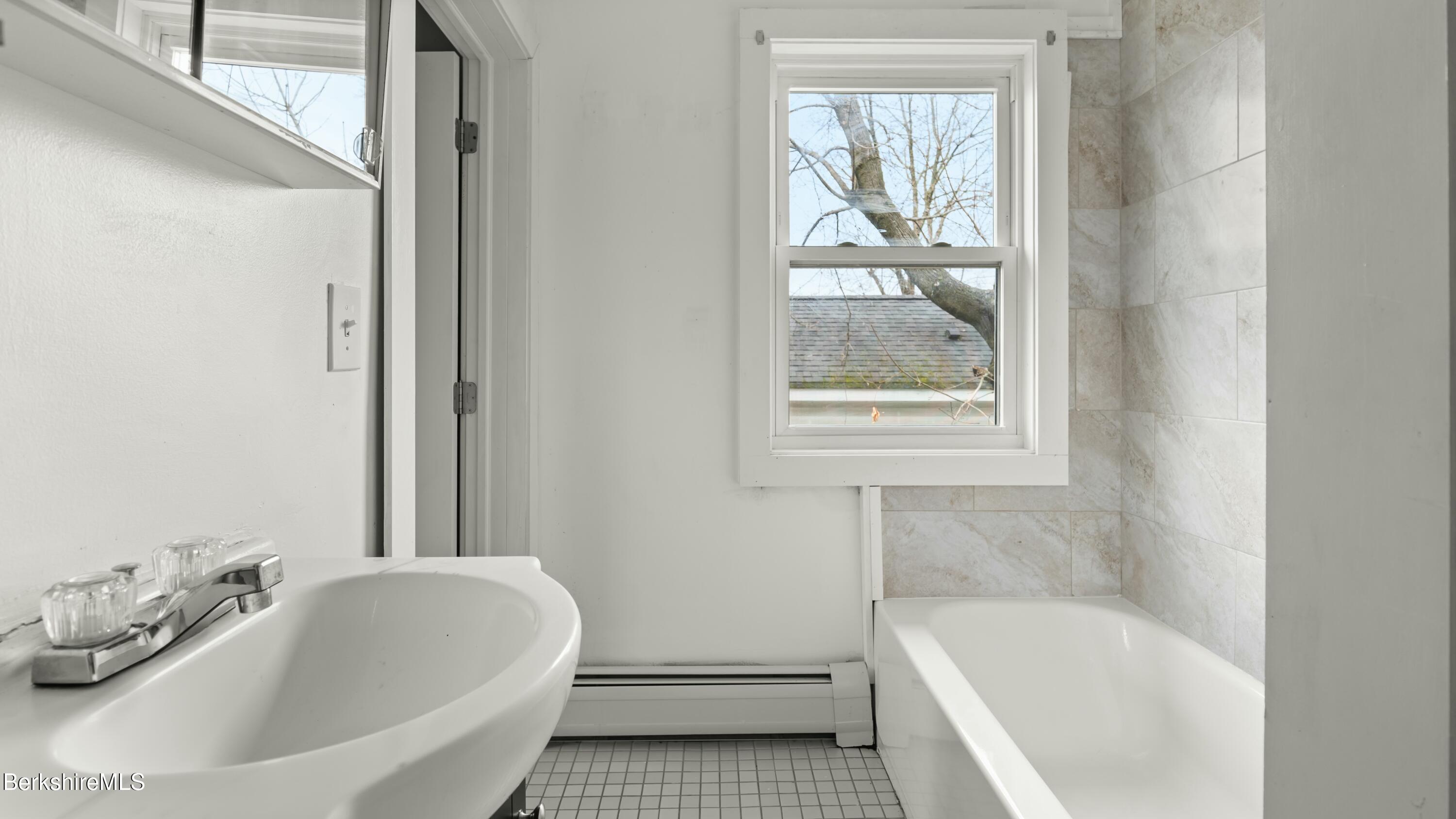 217-219 Bradford Street Pittsfield, MA 01201 - Photo 4 of 13 Bath