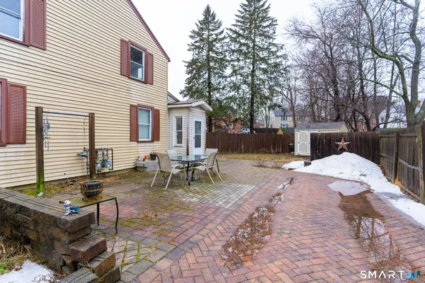 $389,000 | 252 Melville Drive, Fairfield, CT 06825