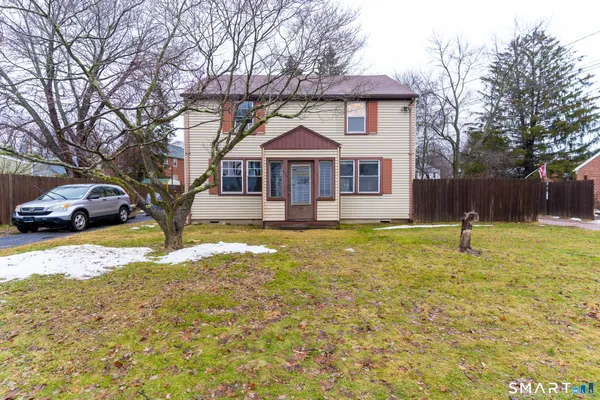 $389,000 | 252 Melville Drive, Fairfield, CT 06825