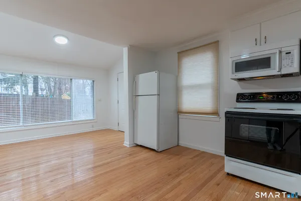 $389,000 | 252 Melville Drive, Fairfield, CT 06825