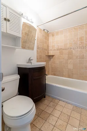 $389,000 | 252 Melville Drive, Fairfield, CT 06825