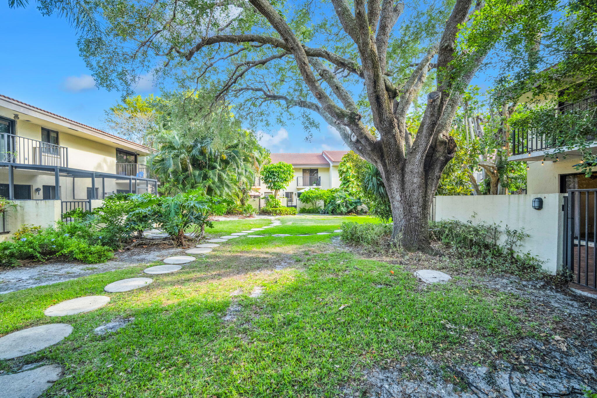 1330 Northwest 13th Street, Unit 6 Boca Raton, FL 33486 - Photo 25 of 34 30