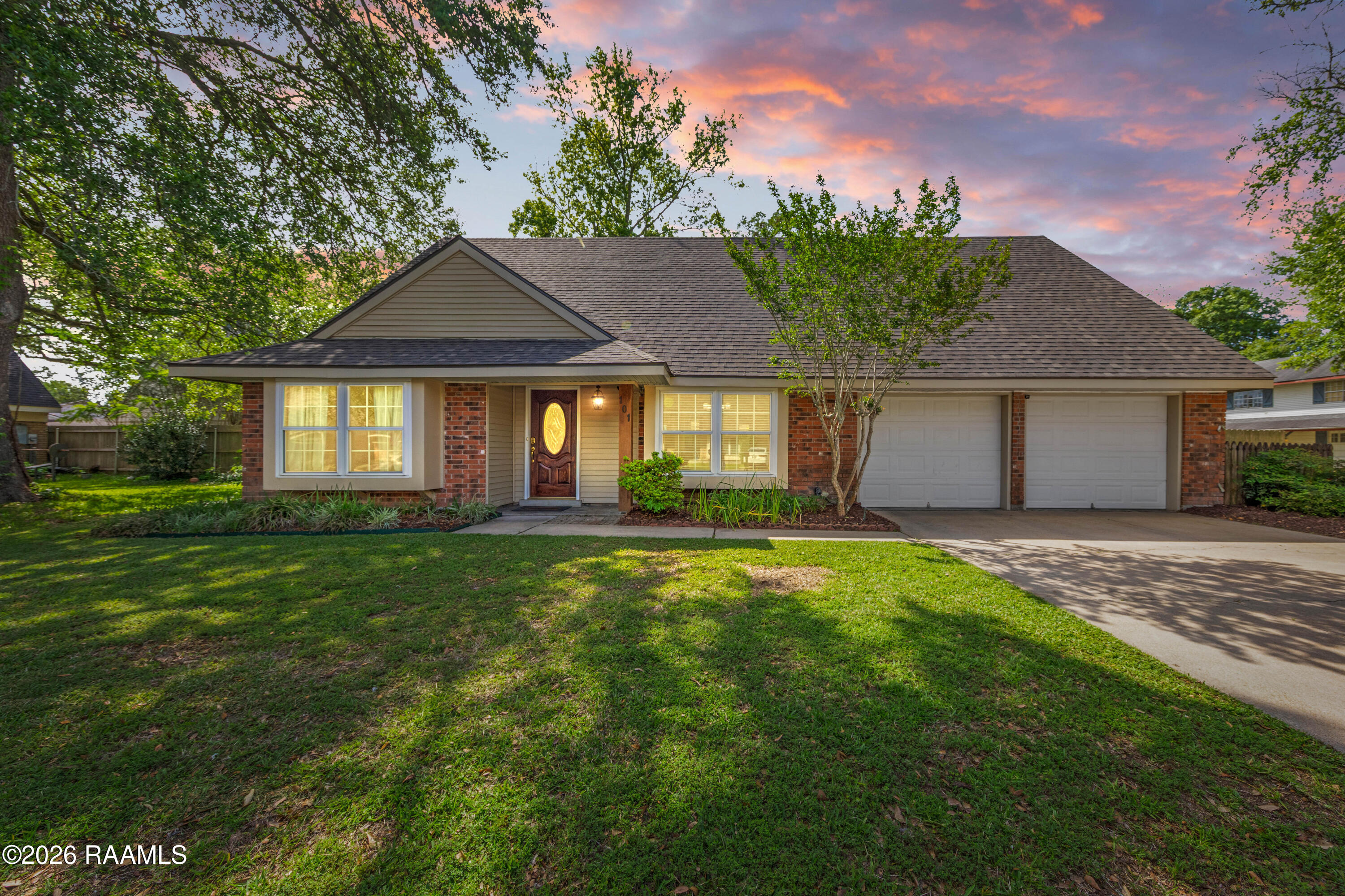 101 Duncan Circle Lafayette, LA 70503 - Photo 45 of 45 twilight