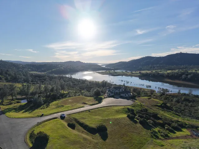a view of a lake in middle of the town