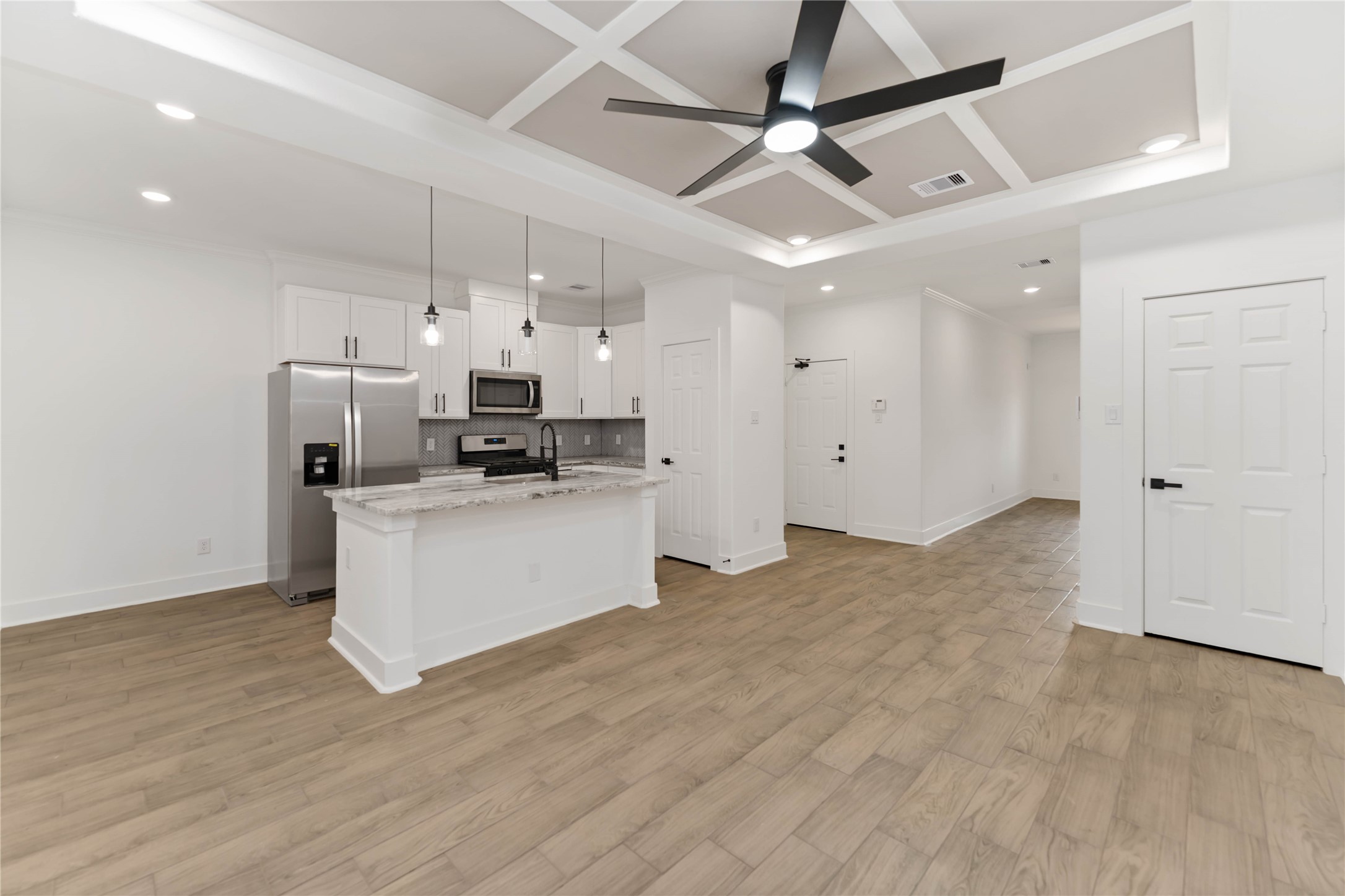 6734 Paris Street, Unit A/B Houston, TX 77021 - Photo 4 of 25