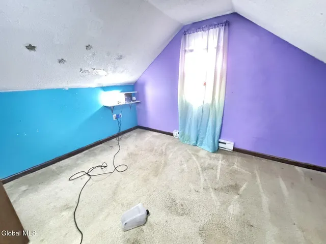 $175,000 | 237 Princetown Road, Rotterdam, NY 12306