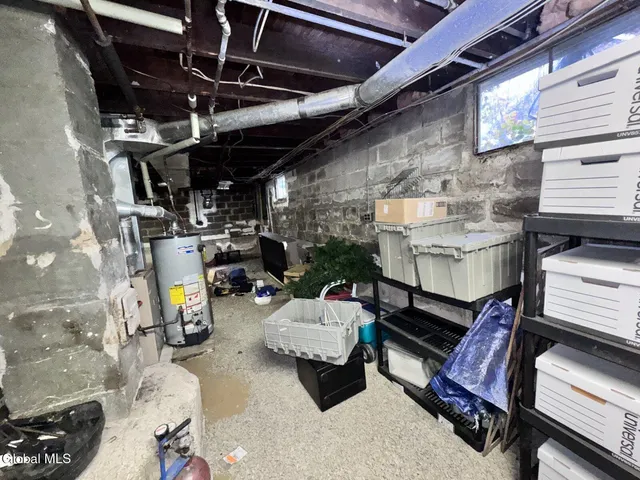 $175,000 | 237 Princetown Road, Rotterdam, NY 12306