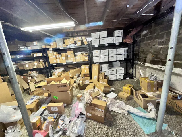 $175,000 | 237 Princetown Road, Rotterdam, NY 12306