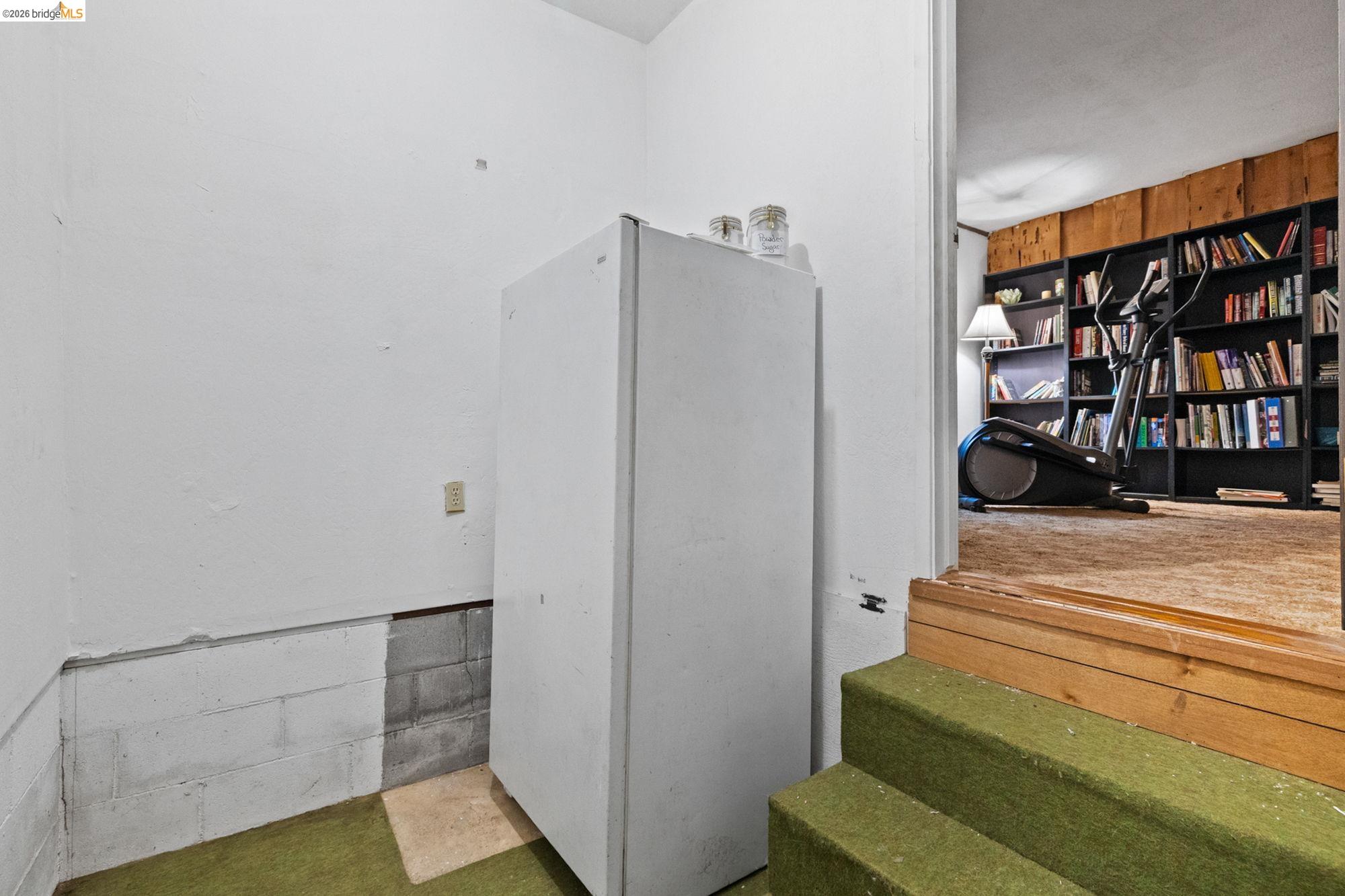 17851 Robin Road Twain Harte, CA 95383 - Photo 29 of 45 Stairs with concrete block wall