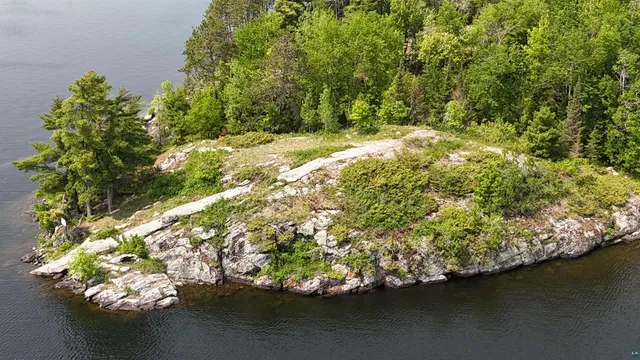 $499,000 | 11.82 Bessette Road, Orr, MN 55771