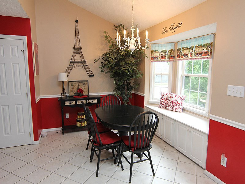 246 Ridge Drive Garner, NC 27529 - Photo 9 of 17 Breakfast Area
