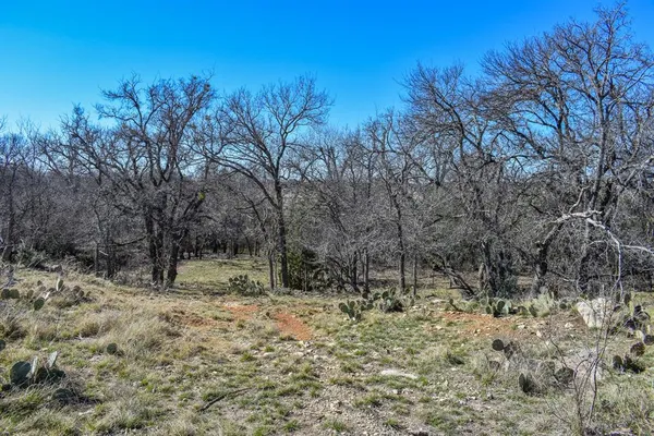 $625,000 | 1124 West 6th Street, Brady, TX 76825