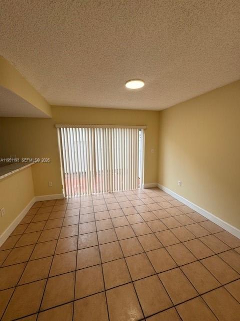 210 Riviera Circle, Unit 210 Weston, FL 33326 - Photo 3 of 23