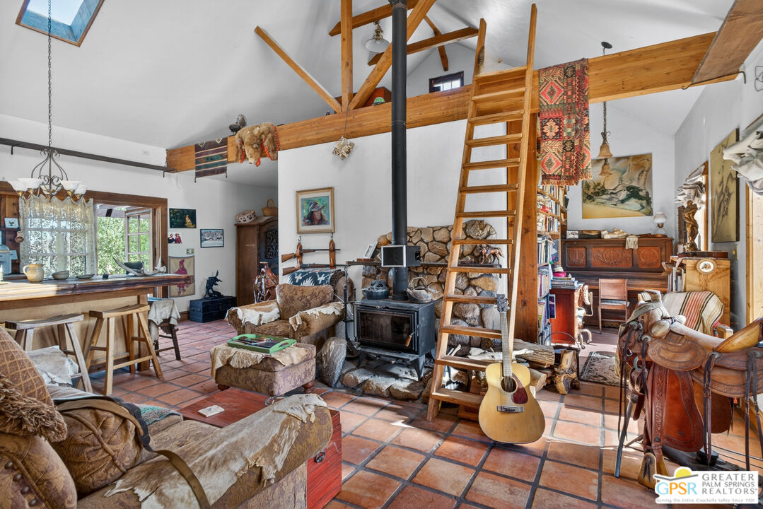 53408 Stud Valley Road Pioneertown, CA 92268 - Photo 14 of 49