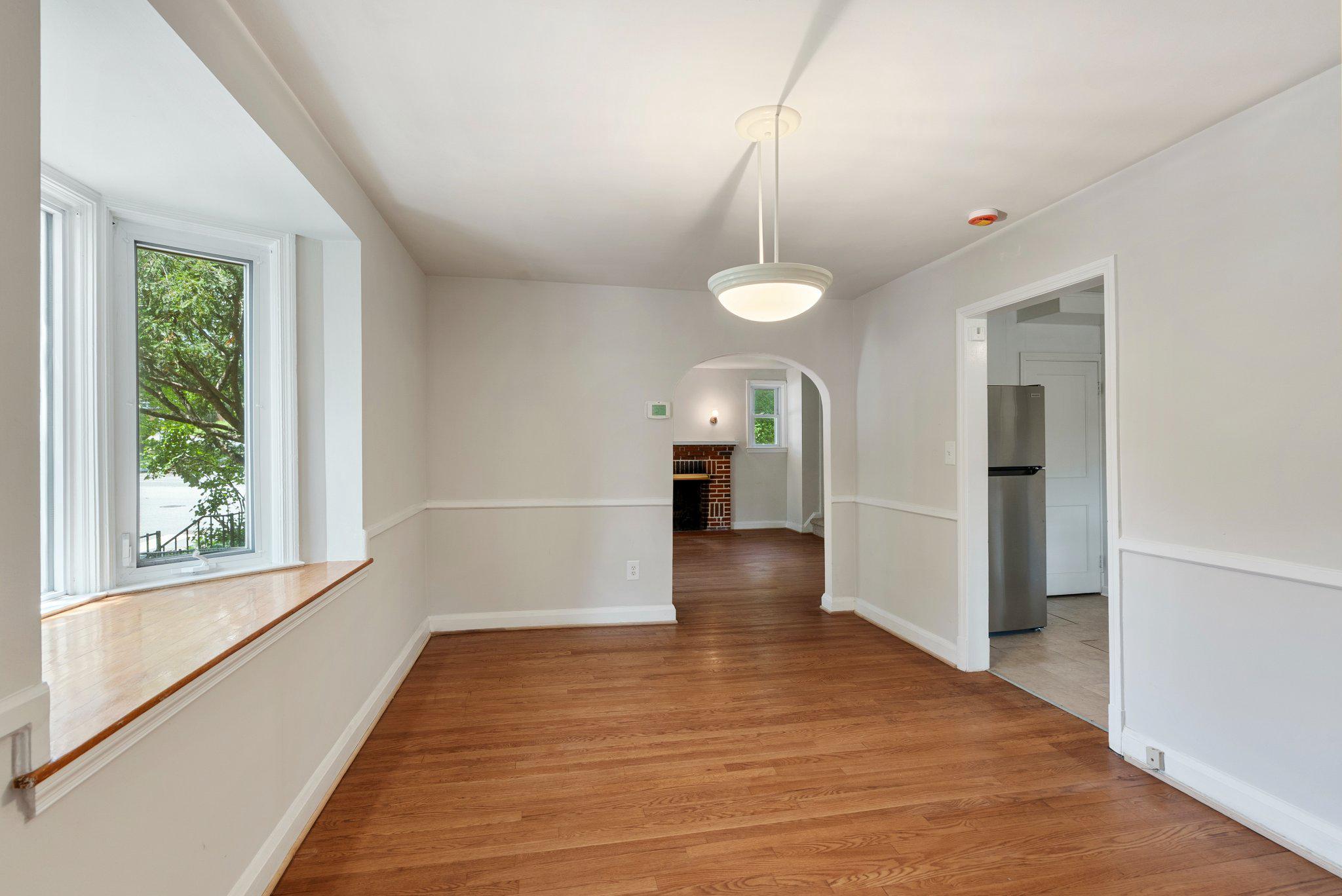 8401 Pleasant Plains Road Baltimore, MD 21286 - Photo 8 of 30 Dining Room