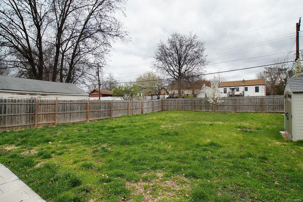 9505 Ridge Avenue Overland, MO 63114 - Photo 27 of 31 Gallery Image 27
