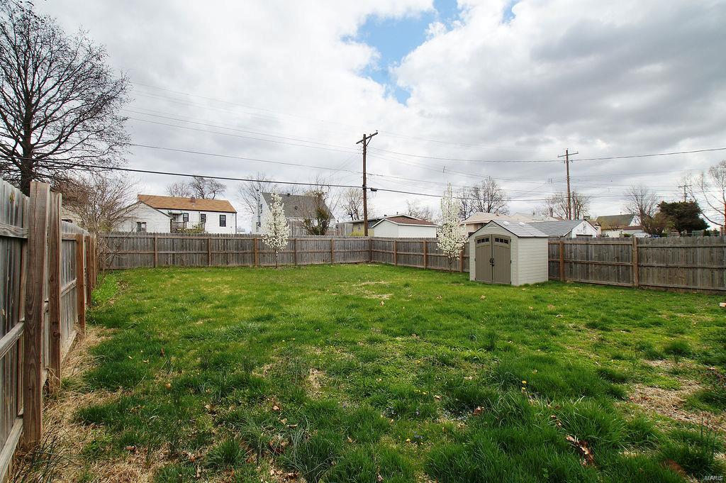 9505 Ridge Avenue Overland, MO 63114 - Photo 28 of 31 Gallery Image 28