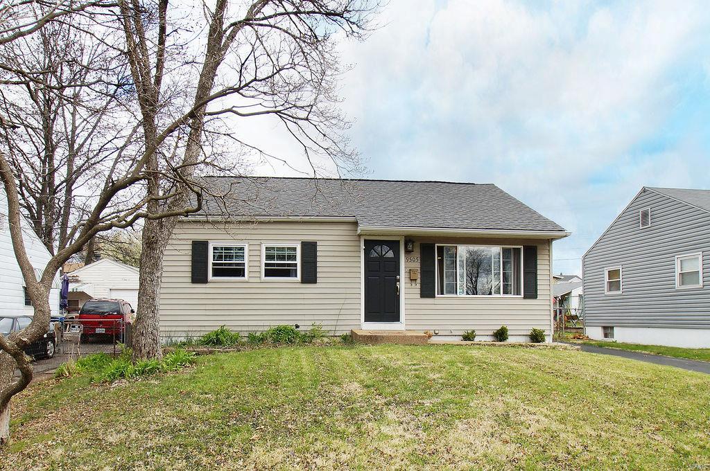 9505 Ridge Avenue Overland, MO 63114 - Photo 31 of 31 Gallery Image 31