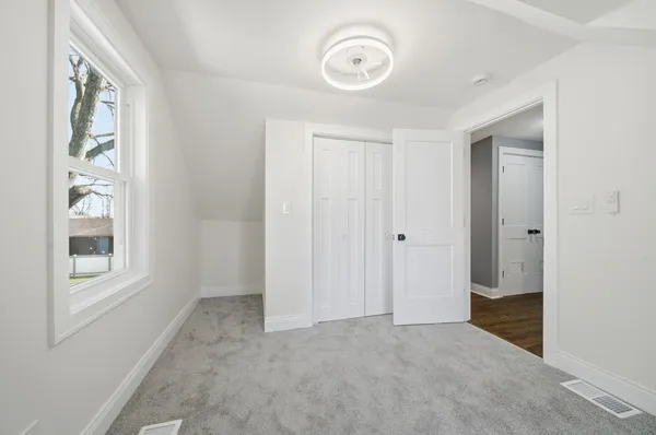 $349,900 | 7851 Suburban Lane, Bridgeview, IL 60455