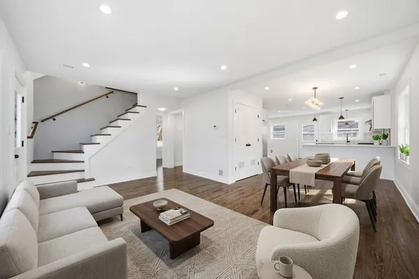 $349,900 | 7851 Suburban Lane, Bridgeview, IL 60455