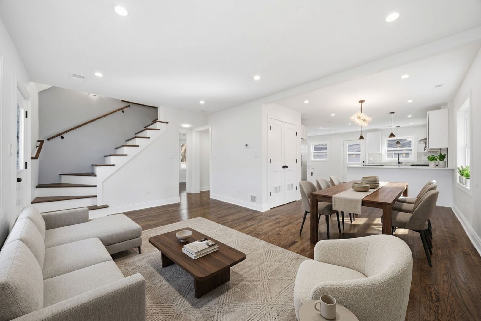 7851 Suburban Lane Bridgeview, IL 60455 - Photo 7 of 50