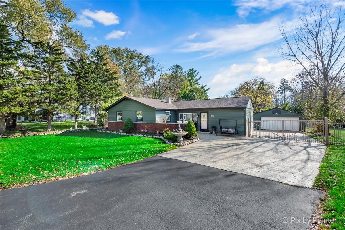 1407 Plainview Road Carpentersville, IL 60110 - Photo 20 of 30 Gallery Image 20