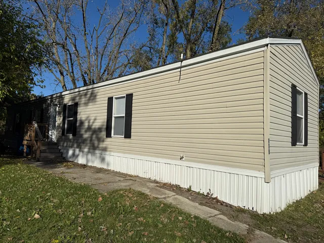 $19,999 | 1712 South Dixie Highway, Unit 118, Crete, IL 60417