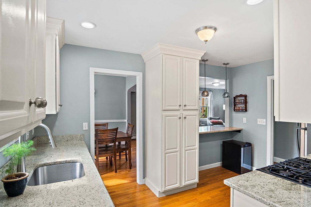 13 Curtis Road Woburn, MA 01801 - Photo 14 of 34 Gallery Image 14