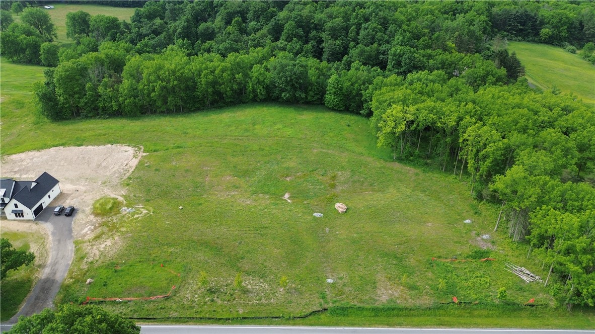 8021 Taylor Road Victor, NY 14564 - Photo 2 of 5