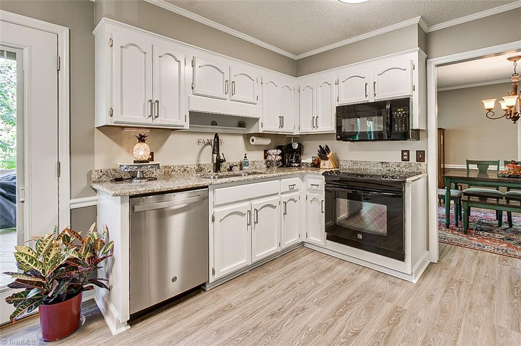545 Pinewood Road Asheboro, NC 27205 - Photo 11 of 40 Gallery Image 11