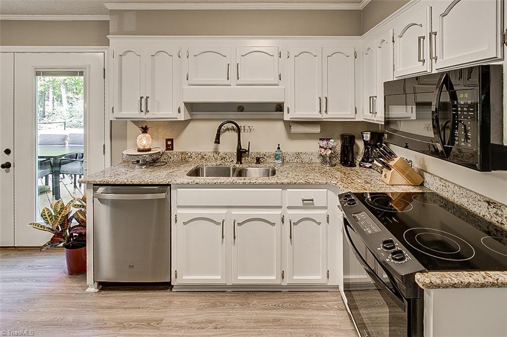 545 Pinewood Road Asheboro, NC 27205 - Photo 12 of 40 Gallery Image 12