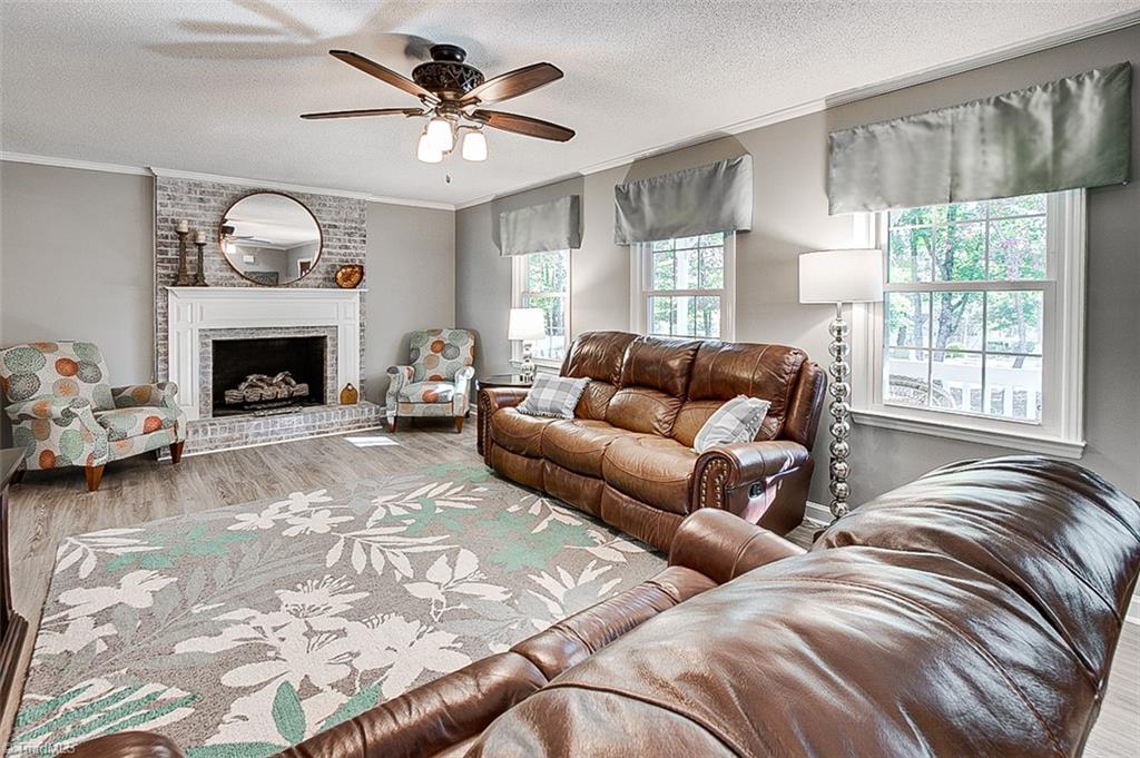 545 Pinewood Road Asheboro, NC 27205 - Photo 3 of 40 Gallery Image 3