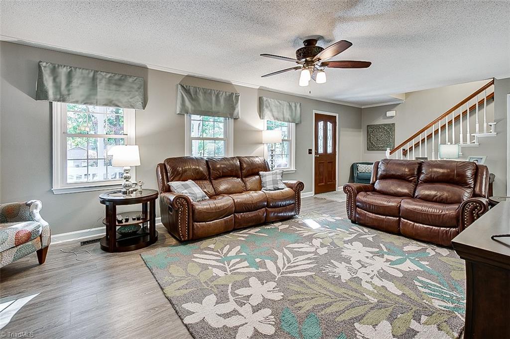 545 Pinewood Road Asheboro, NC 27205 - Photo 4 of 40 Gallery Image 4