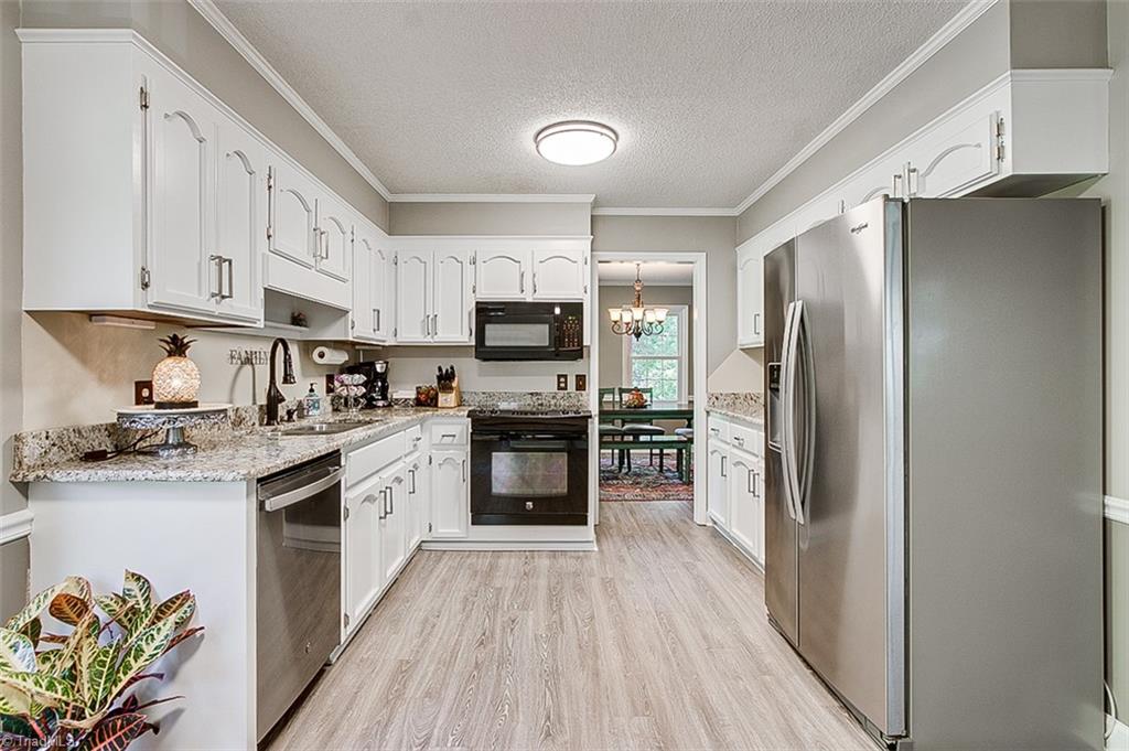 545 Pinewood Road Asheboro, NC 27205 - Photo 10 of 40 Gallery Image 10
