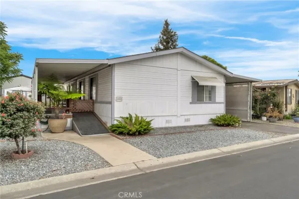 $120,000 | 1218 East Cleveland Avenue, Unit 142, Madera, CA 93638