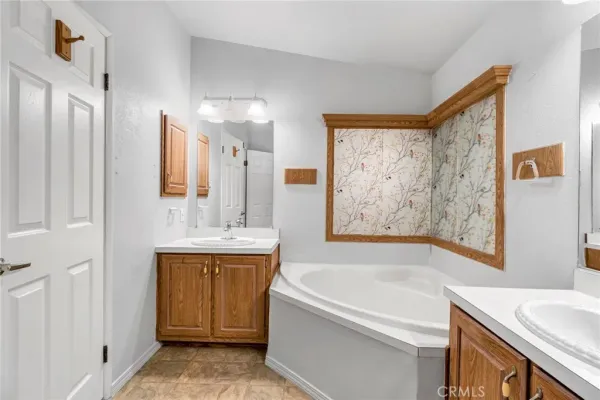 $120,000 | 1218 East Cleveland Avenue, Unit 142, Madera, CA 93638