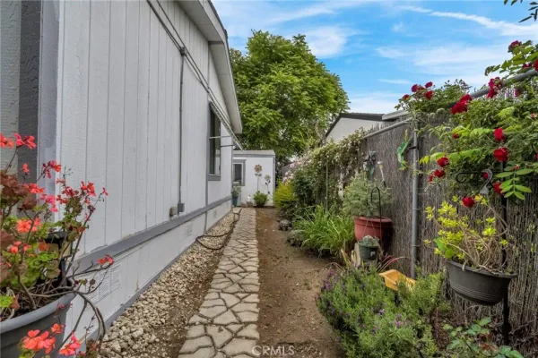 $120,000 | 1218 East Cleveland Avenue, Unit 142, Madera, CA 93638