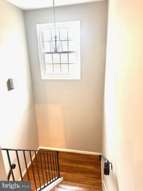 7608 Bland Drive Manassas, VA 20109 - Photo 5 of 17 INTEERIOR STAIRS