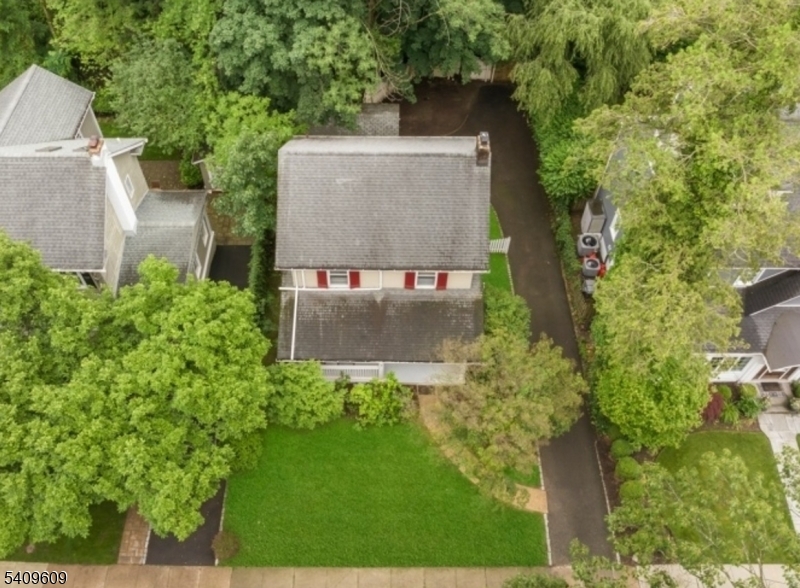 72 Meadowbrook Road Short Hills, NJ 07078 - Photo 19 of 19